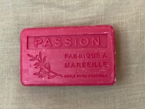 Marseille-saippua, passionhedelmä