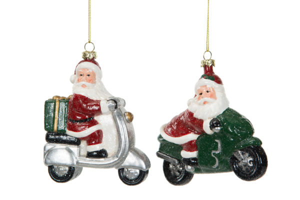 Joulupukki ajaa skootterilla - A Lot Decoration