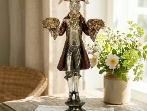 Kani-kynttilänjalka tummanpunainen – persoonallinen sisustuksen katseenvangitsija | A Lot Decoration