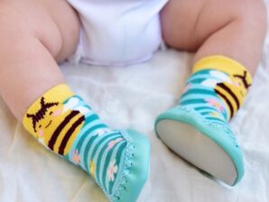 Mokkasiinit, kimalainen, 2-4 -vuotiaille