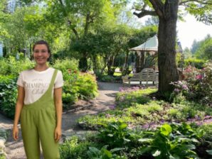 Haalari, toispuoleinen, koko 38-46 - Kukkaiselämää