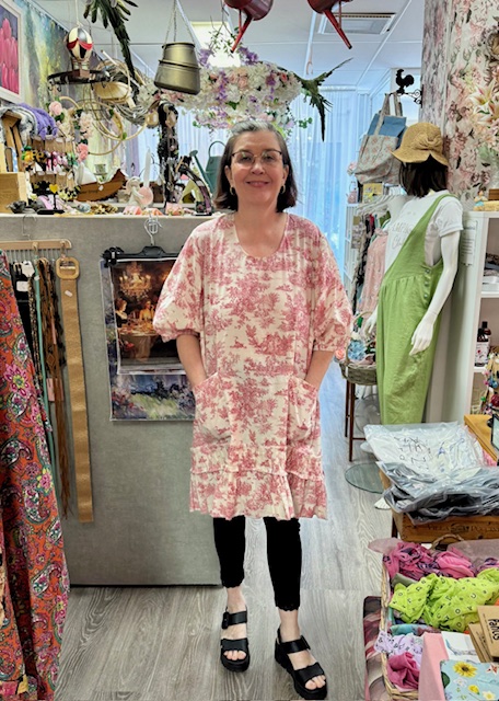 Tunika, Maisema, yhdenkoon - Kukkaiselämää