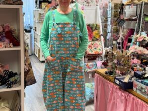 Haalari, Kalat, yhdenkoon - Kukkaiselämää