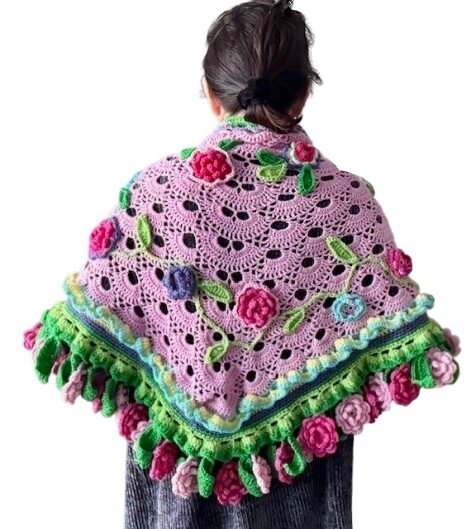 Hartiahuivi, Ruusut, vaaleanpunainen - Kukkaiselämää