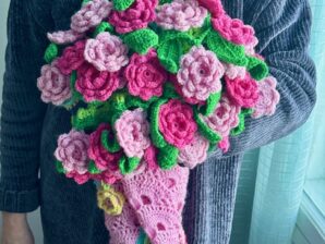 Hartiahuivi, Ruusut, vaaleanpunainen - Kukkaiselämää