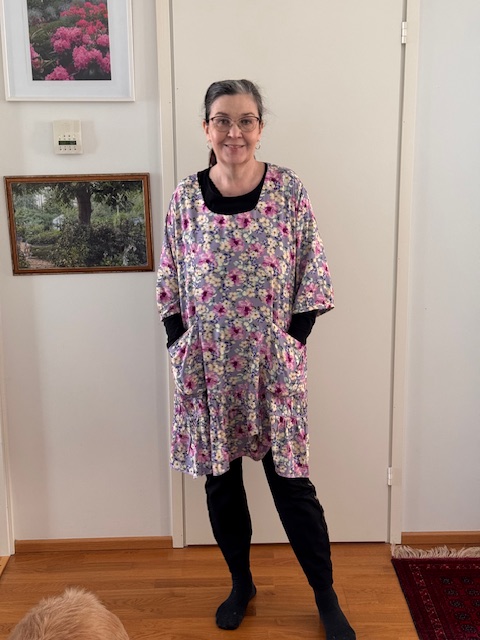 Tunika, Kukat, koko 42/44 - Kukkaiselämää