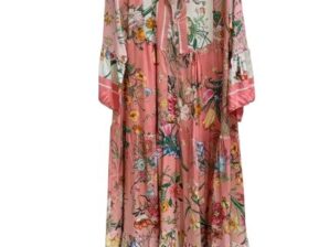 Mekko, pinkki, boheemi, kukallinen, yhdenkoon