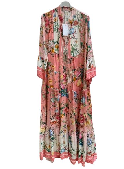 Mekko, pinkki, boheemi, kukallinen, yhdenkoon