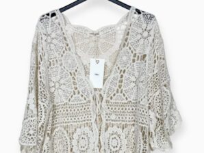 Naisten virkattu pitsineuletakki – boheemi puuvillainen kesäneuletakki