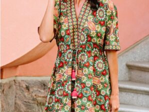 Mekko INKA , kuviollinen puuvillamekko tupsuyksityiskohdilla - AmandaB
