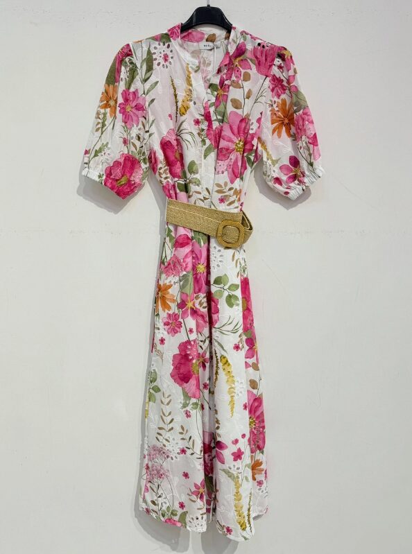 Ruusutarhan Unelma -kukkamekko, Eyelet Embroidery, vyöllä, yhdenkoon