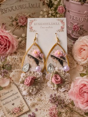 Shabby Rose Lady – uniikit vintagetyyliset korvakorut Kukkaiselämää Oma mallisto