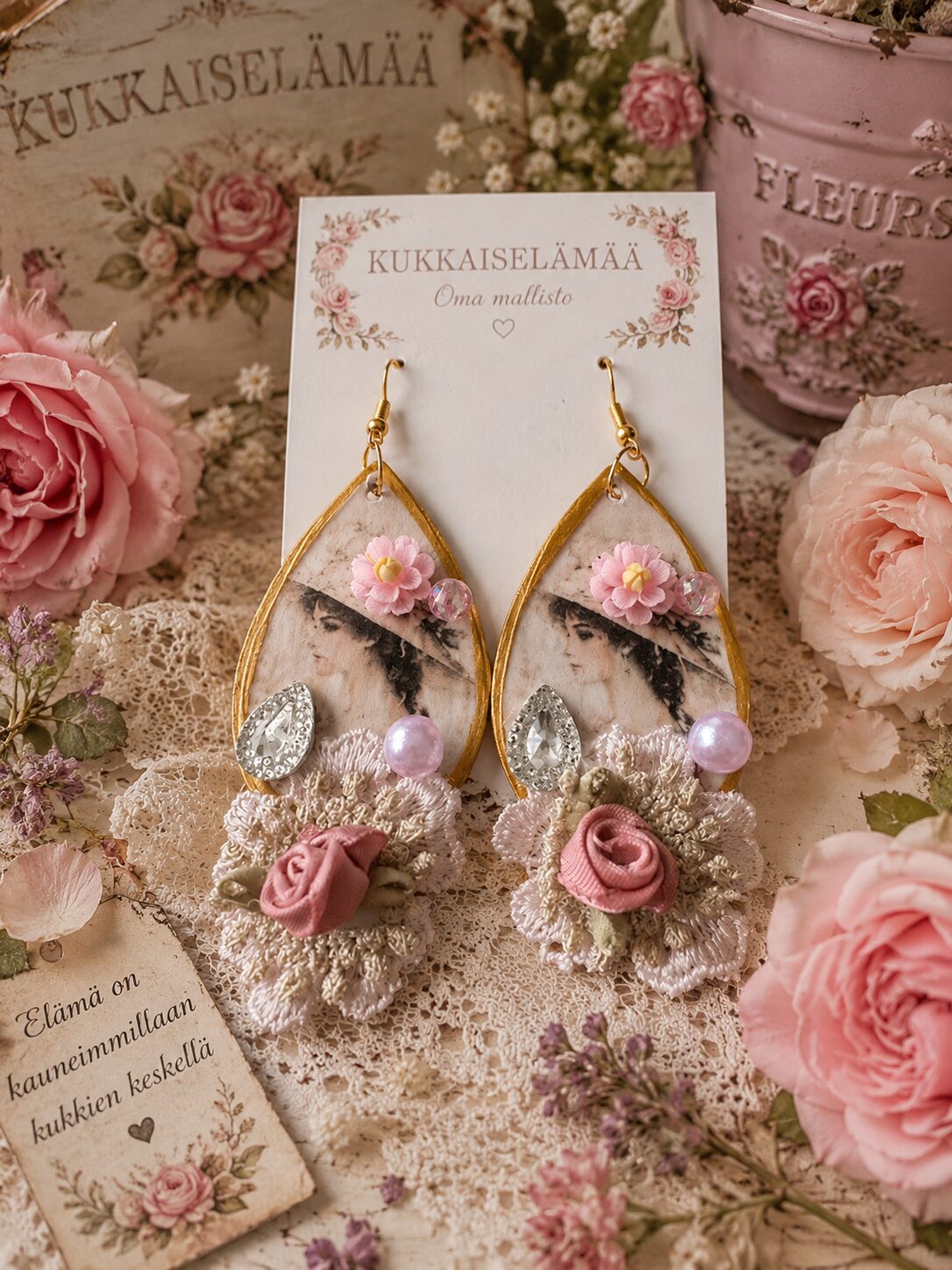 Shabby Rose Lady – uniikit vintagetyyliset korvakorut Kukkaiselämää Oma mallisto