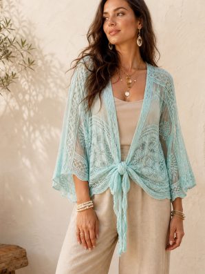 Pitsibolero AMARA – romanttinen pitsinen kietaisubolero